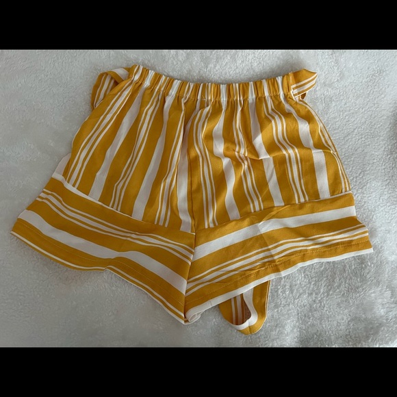 Yellow Stripes Summer Shorts - Picture 2 of 3